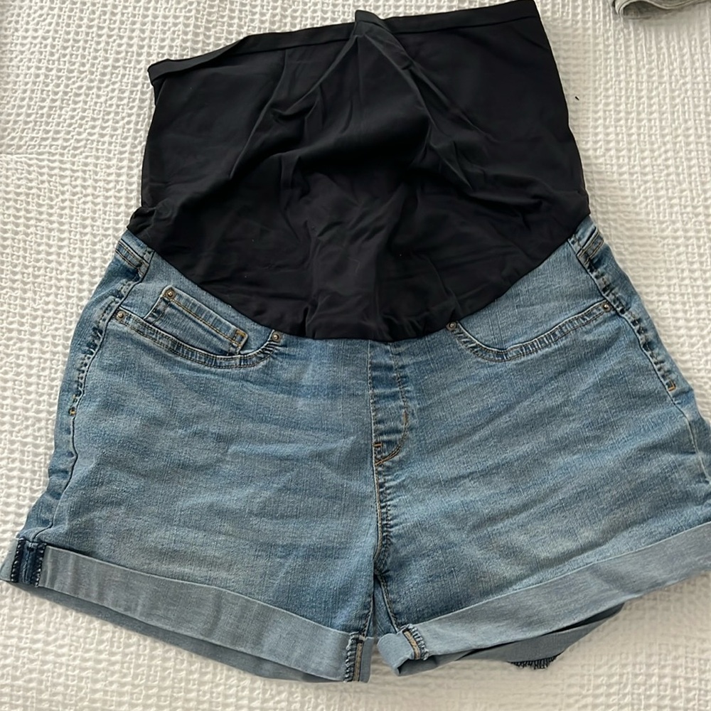 Maternity Jean shorts. Over the bump.